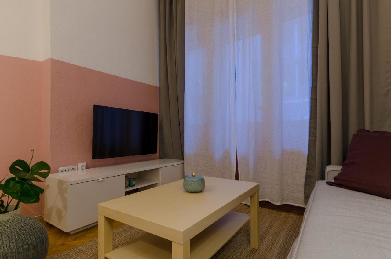 布达佩斯Studio Next To Kiraly Street Kd11公寓 外观 照片